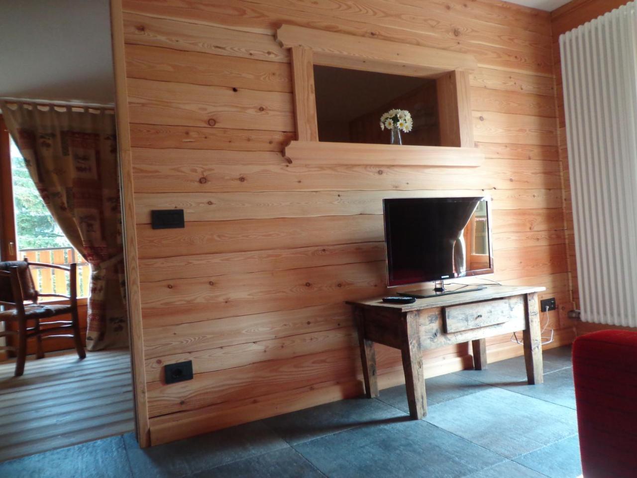 Albergo Alpenrose Ski&Bike Mountain Hotel Грессоне-Сен-Жан Экстерьер фото
