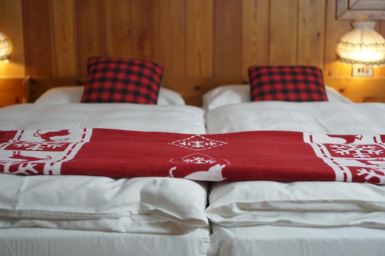 Albergo Alpenrose Ski&Bike Mountain Hotel Грессоне-Сен-Жан Экстерьер фото